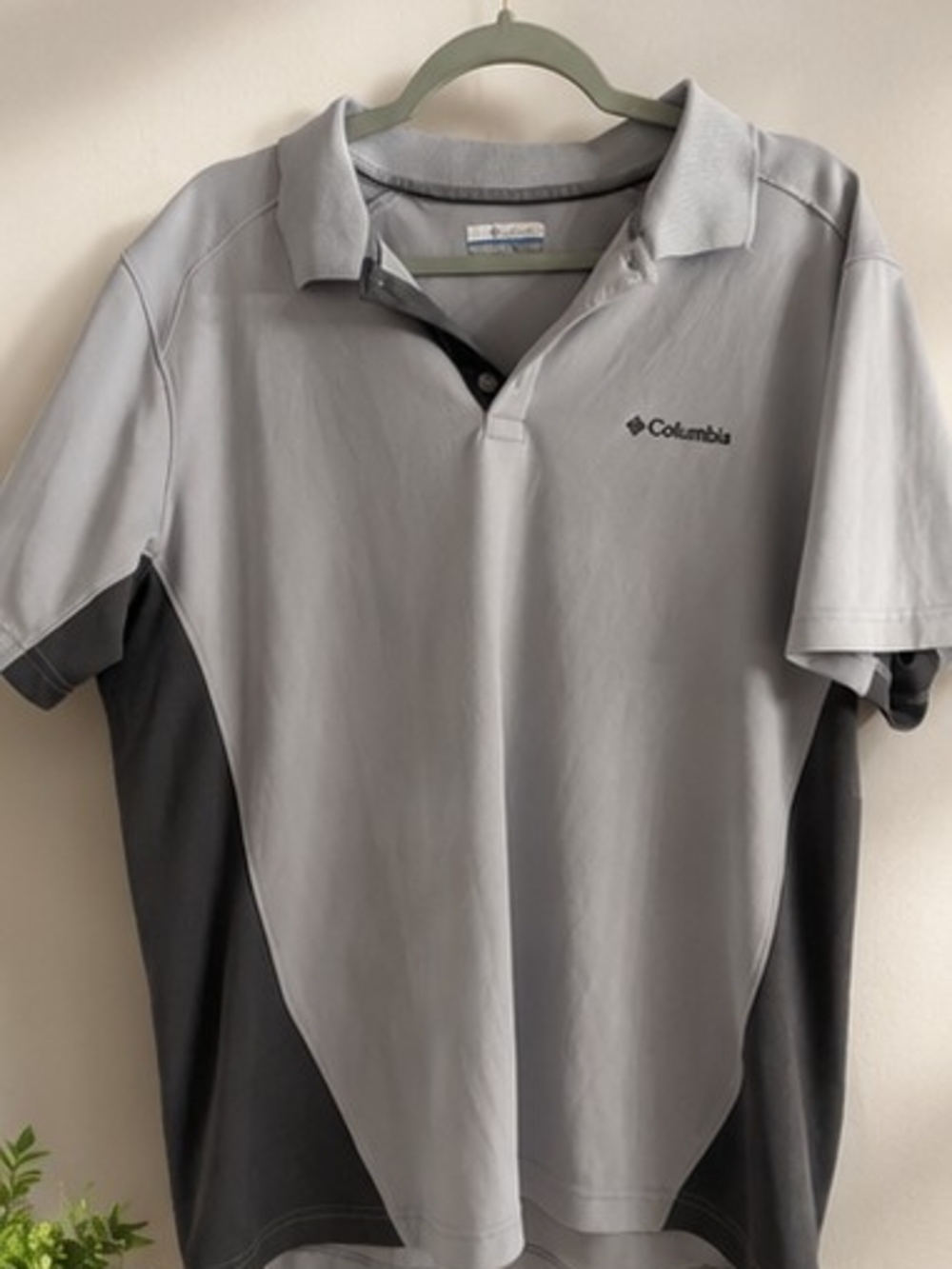 Columbia Men's Light Gray and Dark Gray Performance Polo